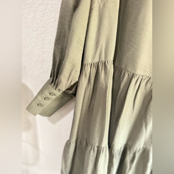 Arna York DRESS BIANCA TIERED  collection women’s dress size 20 on olive green - Picture 4 of 8